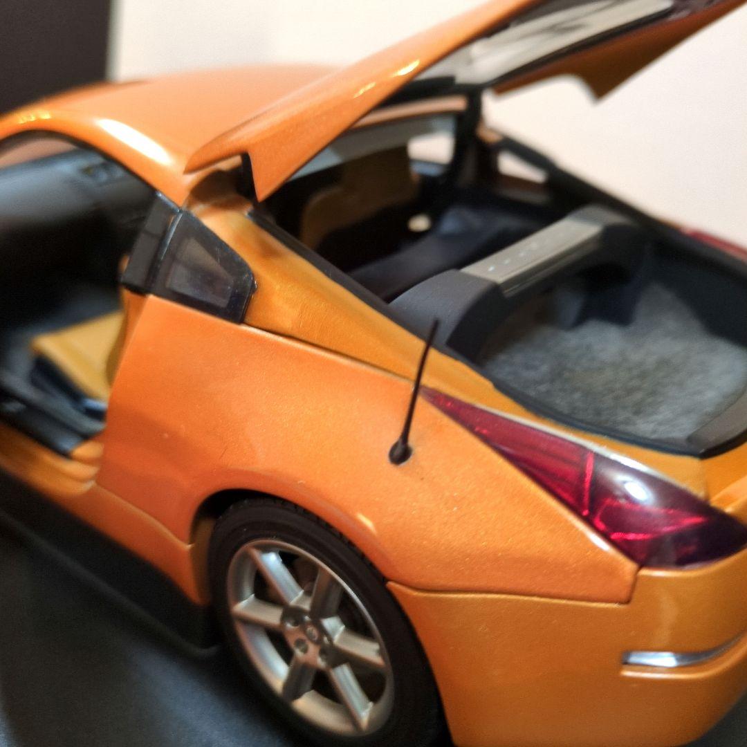 AUTOart NISSAN FAIRLADY 350Z 1/18 +α