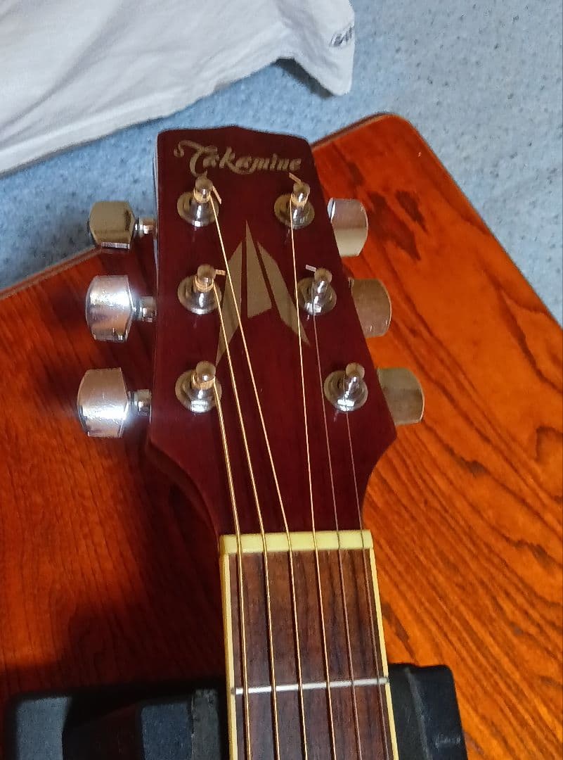 サンバースト アコースティックギター