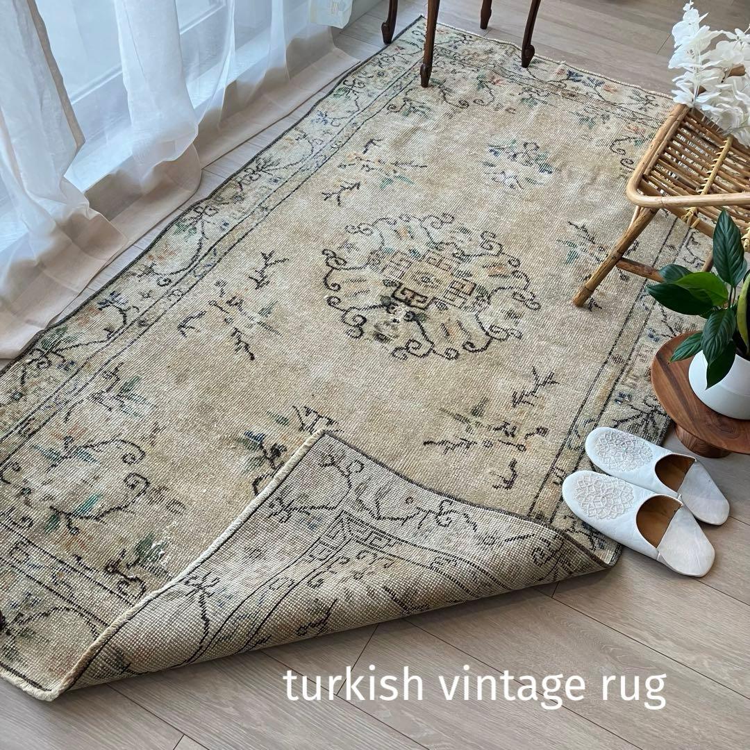 シノワズリ✳︎109×200ロイヤルミルクティー　グリーン　トルコヴィンテージラグ