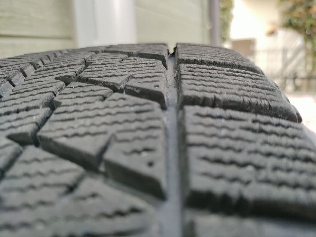 ブリジストン　スタッドレス　195/65R15