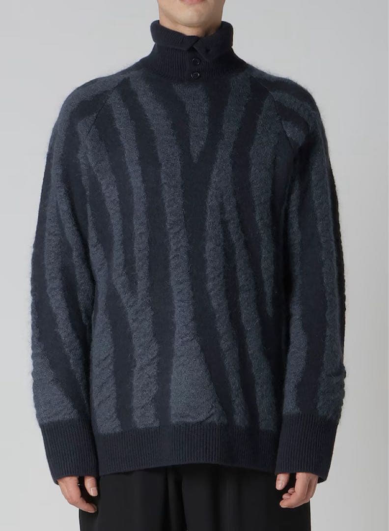 Y's ストライプタートルネックニット