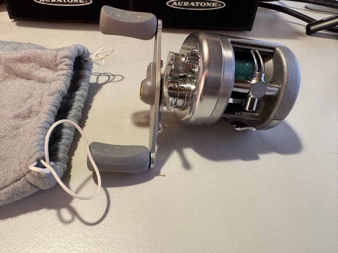 ambassadeur 1600C ベイトリール 収納袋付き