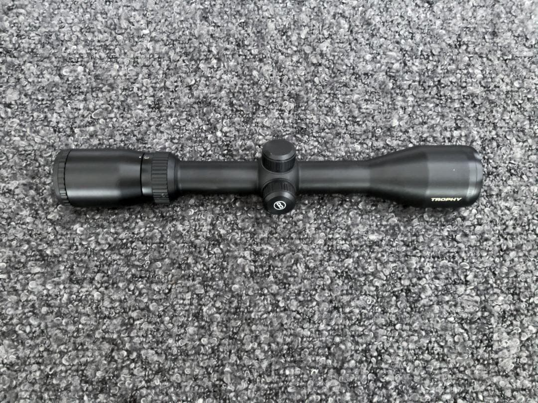 実物 Bushnell TROPHY ライフルスコープ 3-9x 40mm