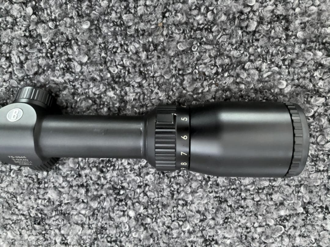 実物 Bushnell TROPHY ライフルスコープ 3-9x 40mm