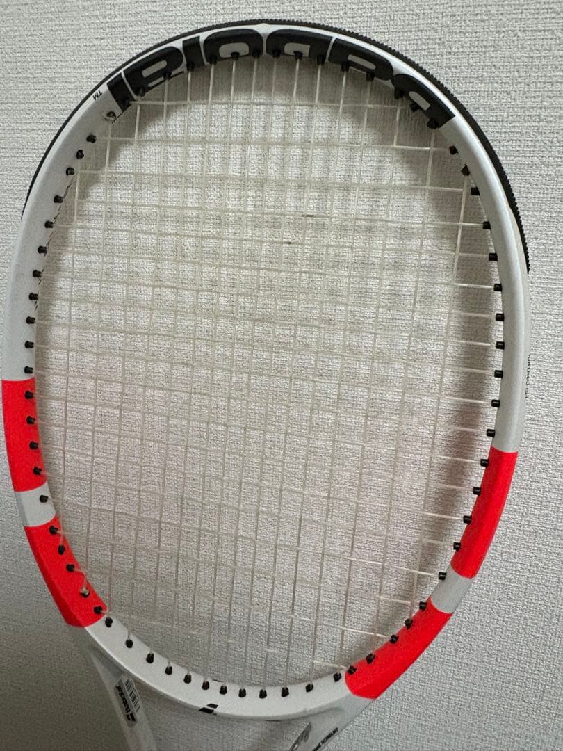 テニスラケット　バボラ、ピュアストライク