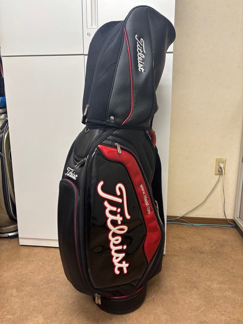 タイトリスト　キャディバッグ　9.5型