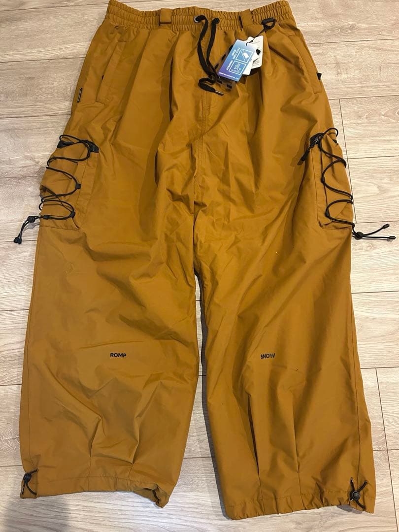 【新品未使用　最終値下げ価格】ROMP 25-26 TS 360 PANTS L