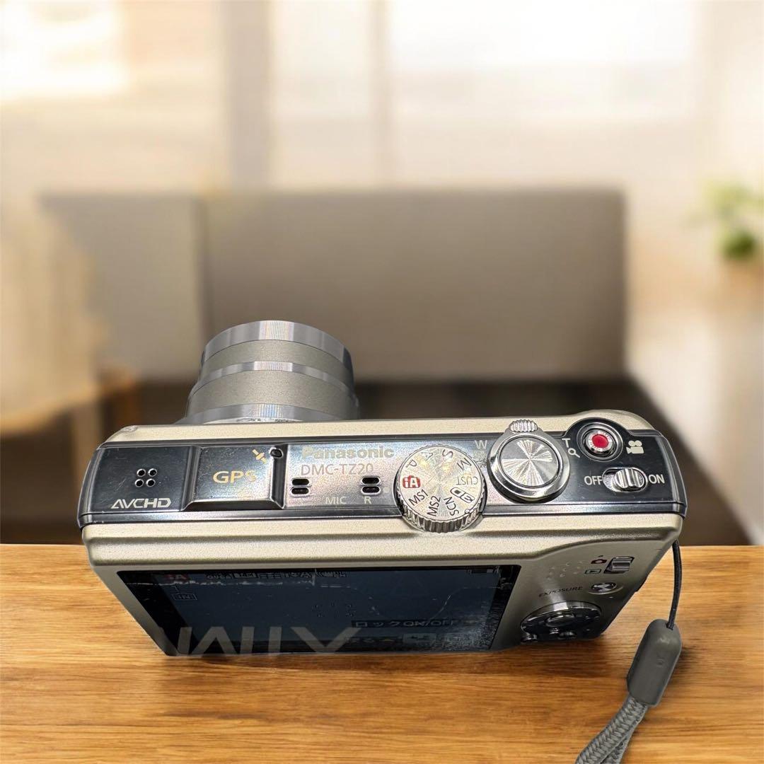 Panasonic LUMIX TZ20 コンパクト　デジタルカメラ　ゴールド