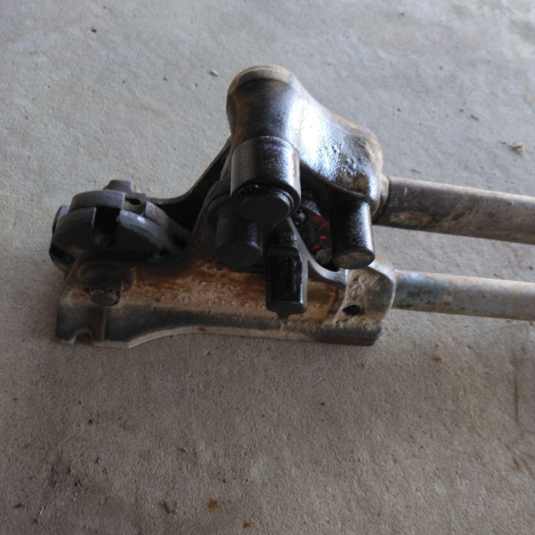 ＭＣＣ CB13carD13d10鉄筋切断機