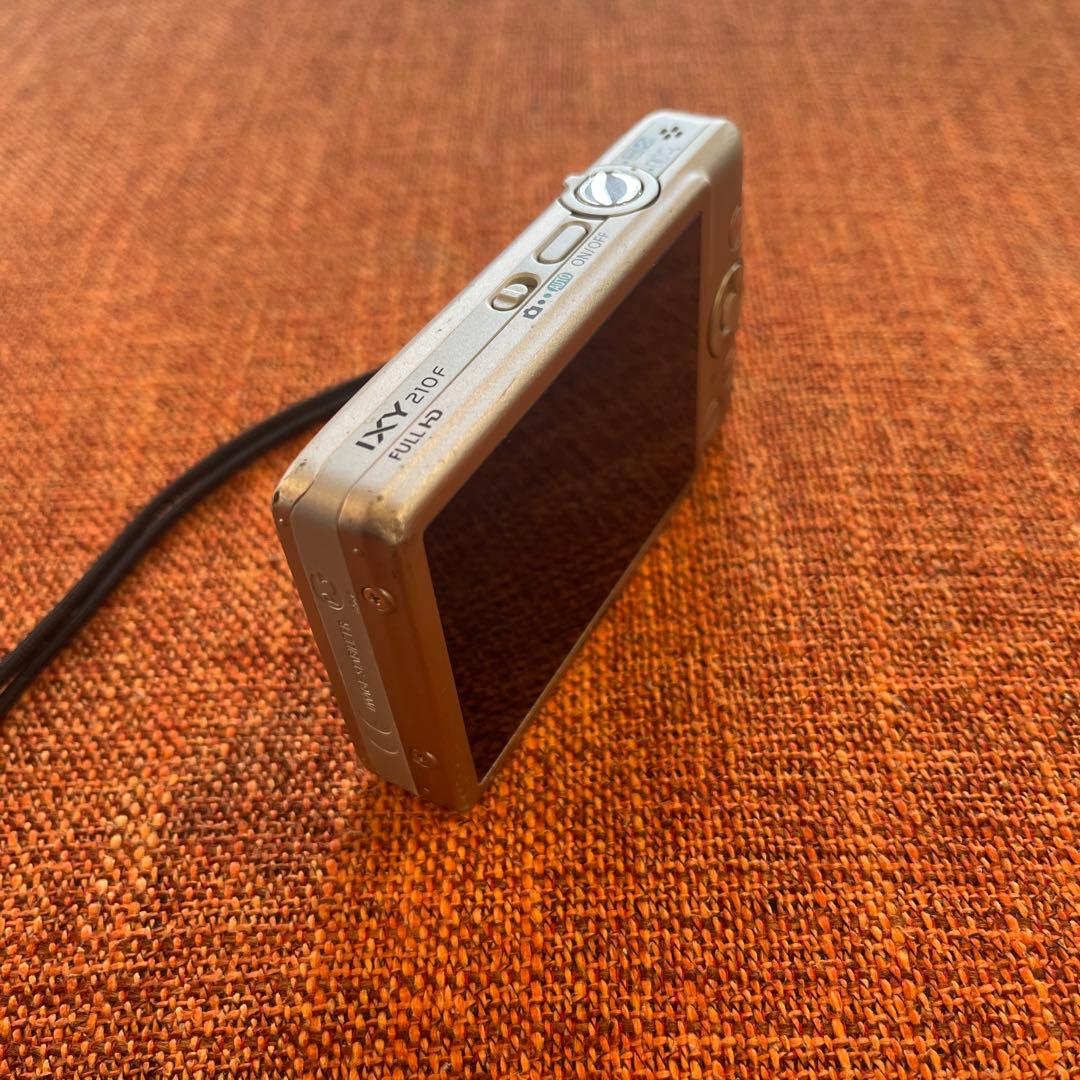 Canon IXY 210F デジタルカメラ シルバー 充電器無/動作未確認