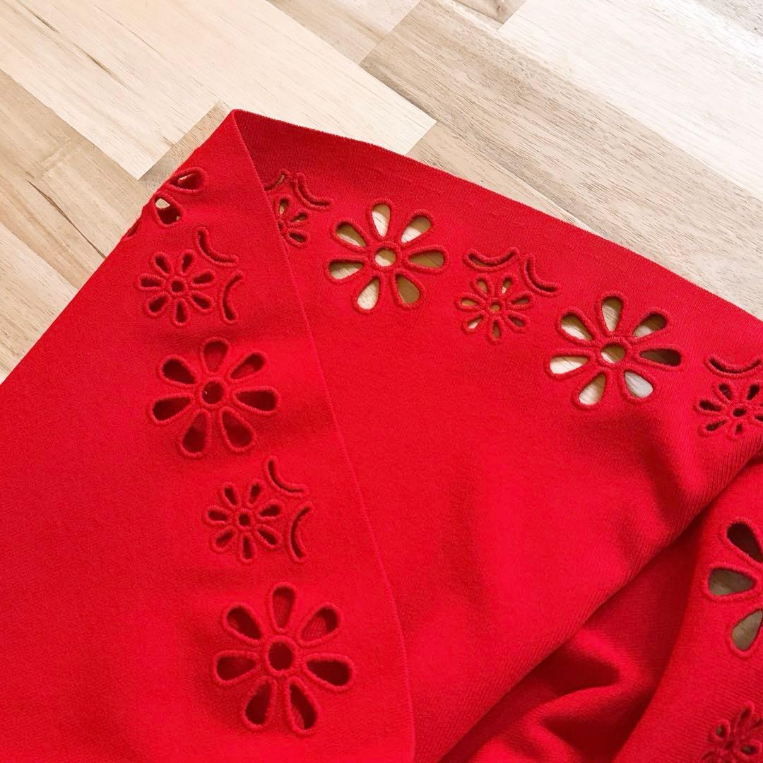 【ザラ】花柄 フラワー 刺繍カットワーク ミニ ニット ワンピース 半袖 S 赤