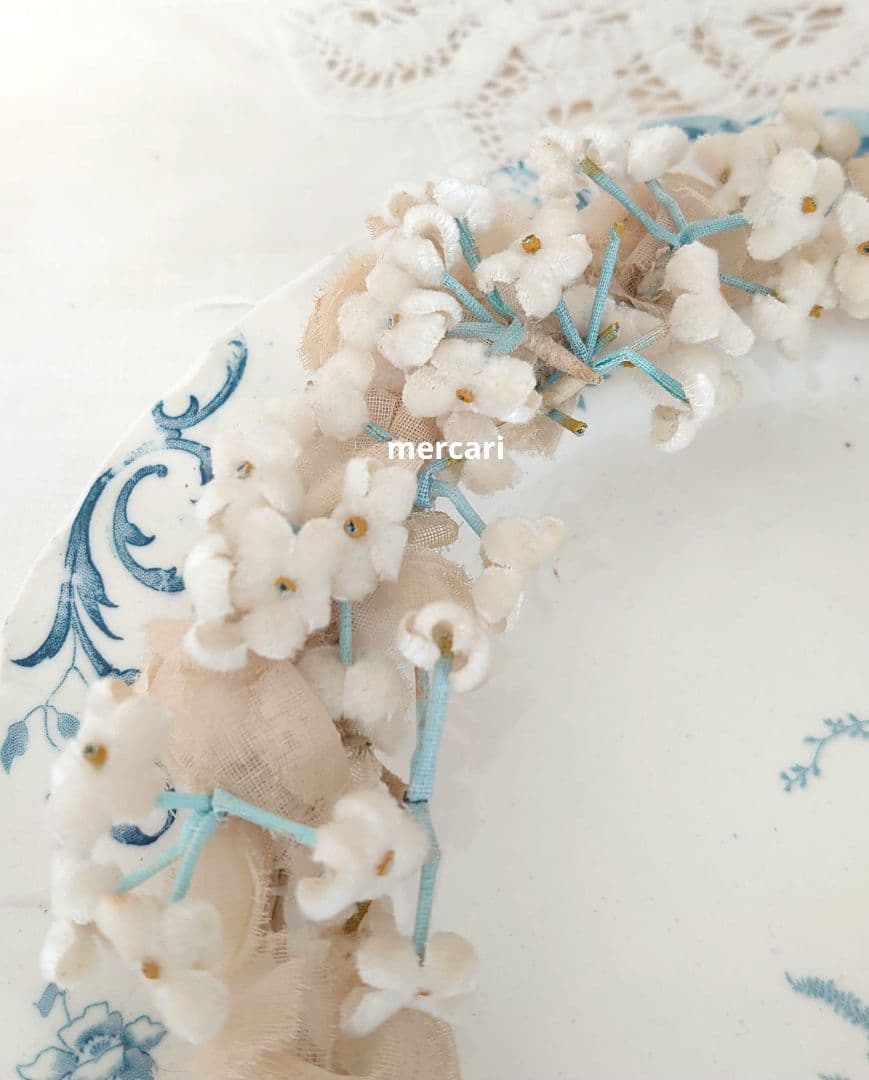 アンティーク　小花の布花　ティアラ