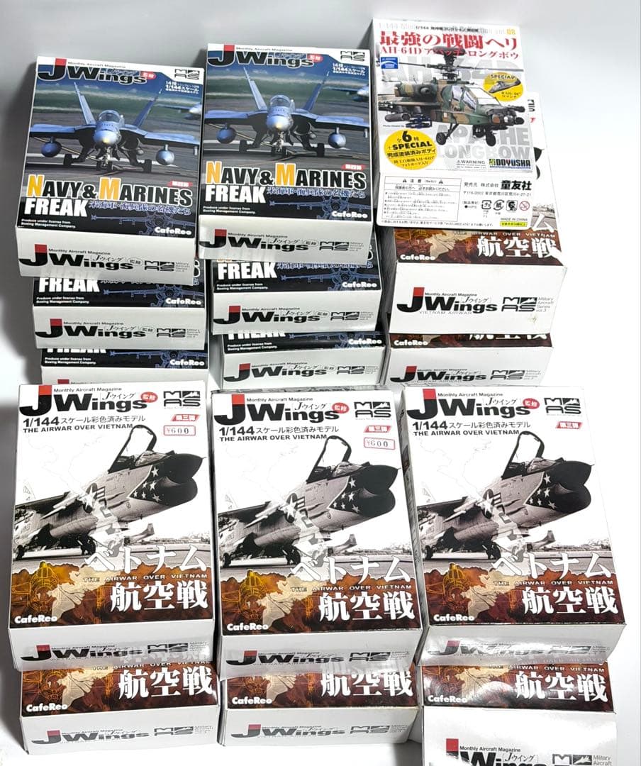 カフェレオ J-Wings 1/144 塗装済みモデルセット