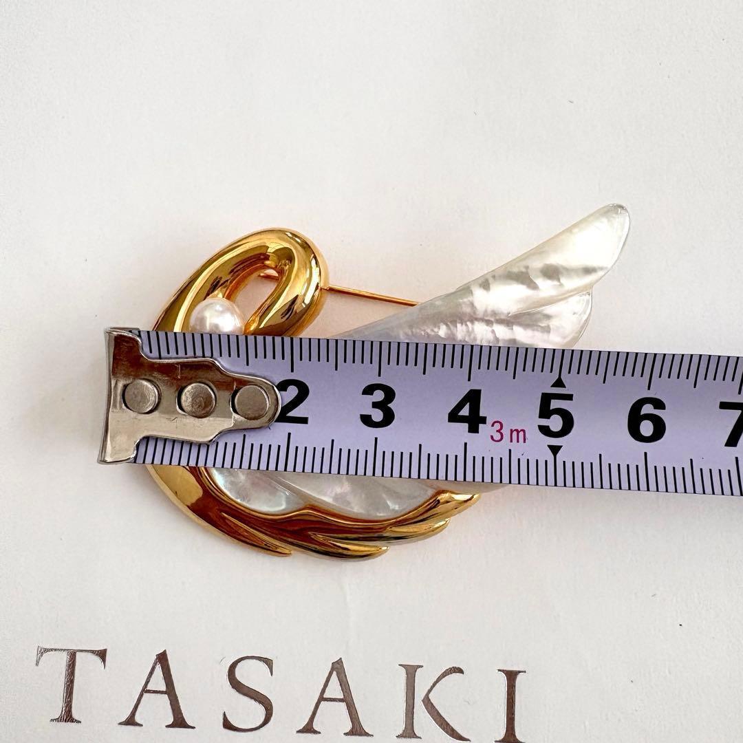 TASAKI タサキ マザーオブパール　アコヤ真珠　スワンモチーフ SVブローチ