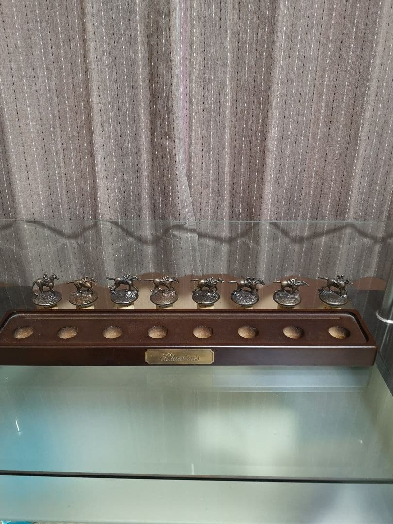 ブラントンBLANTON'S専用台座とキャップ8種類全揃い