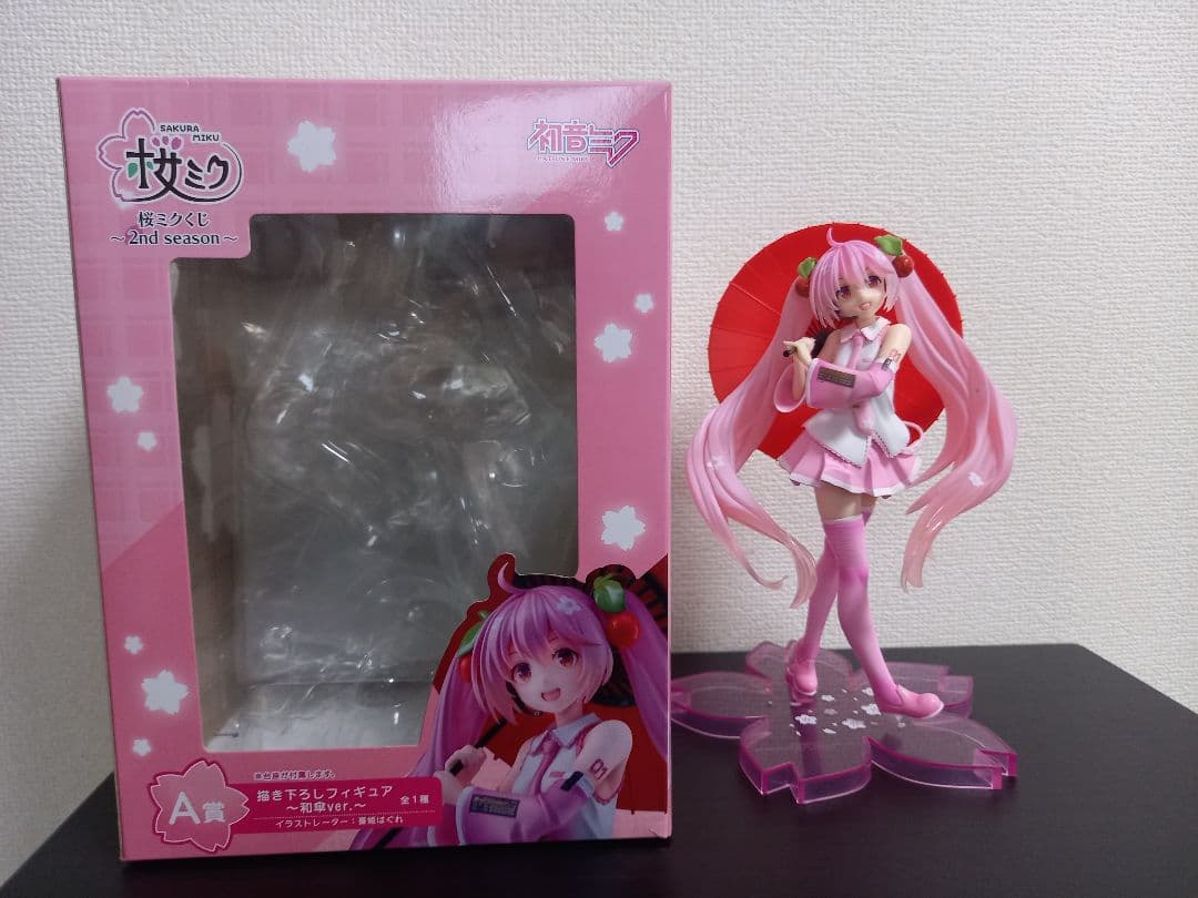 桜ミクフィギュア3体セット