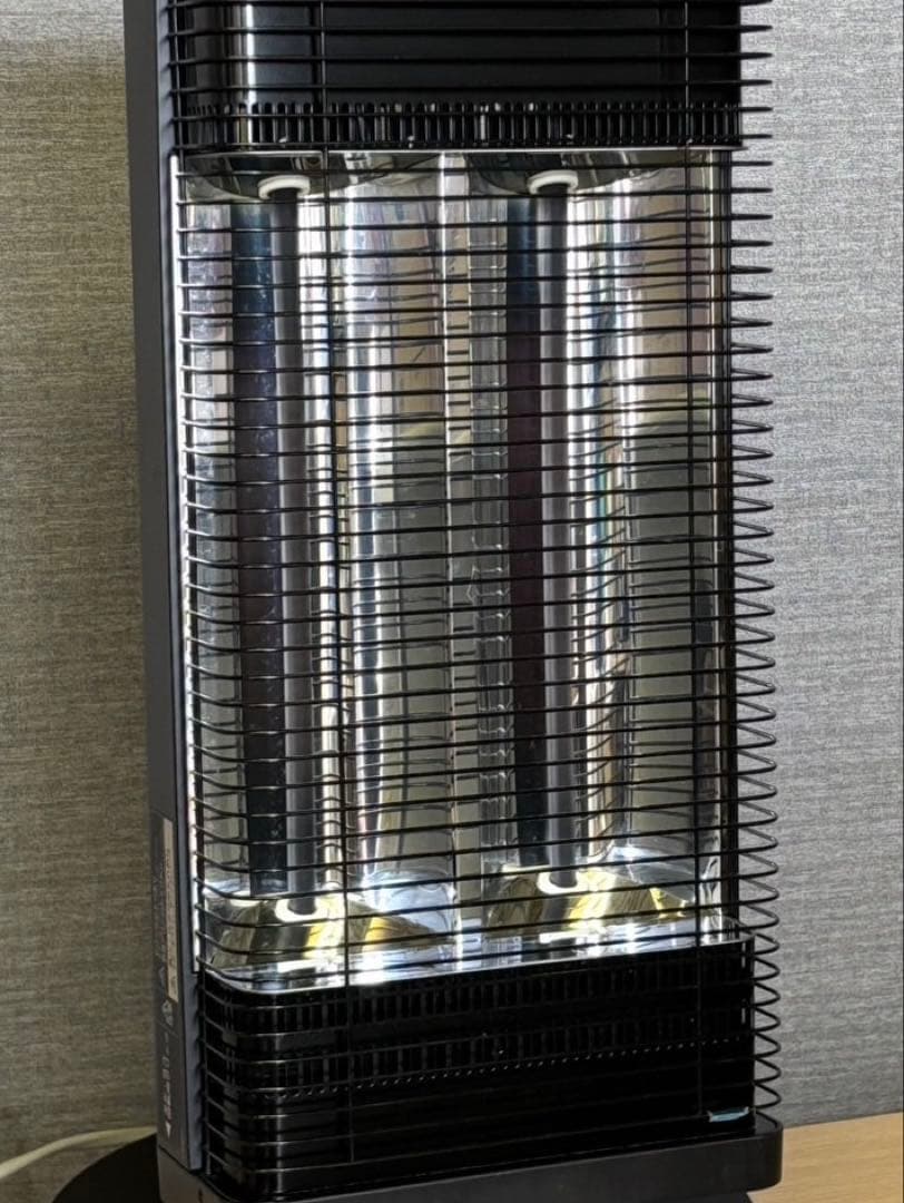 ★ダイキン 遠赤外線暖房機 セラムヒート ERFT11XS-T 2020年製