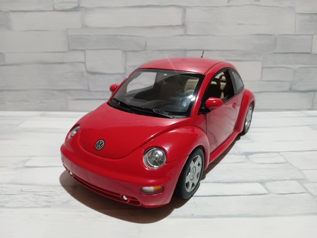 1/18 GATE　フォルクスワーゲン　ニュービートル　ミニカー　レッド
