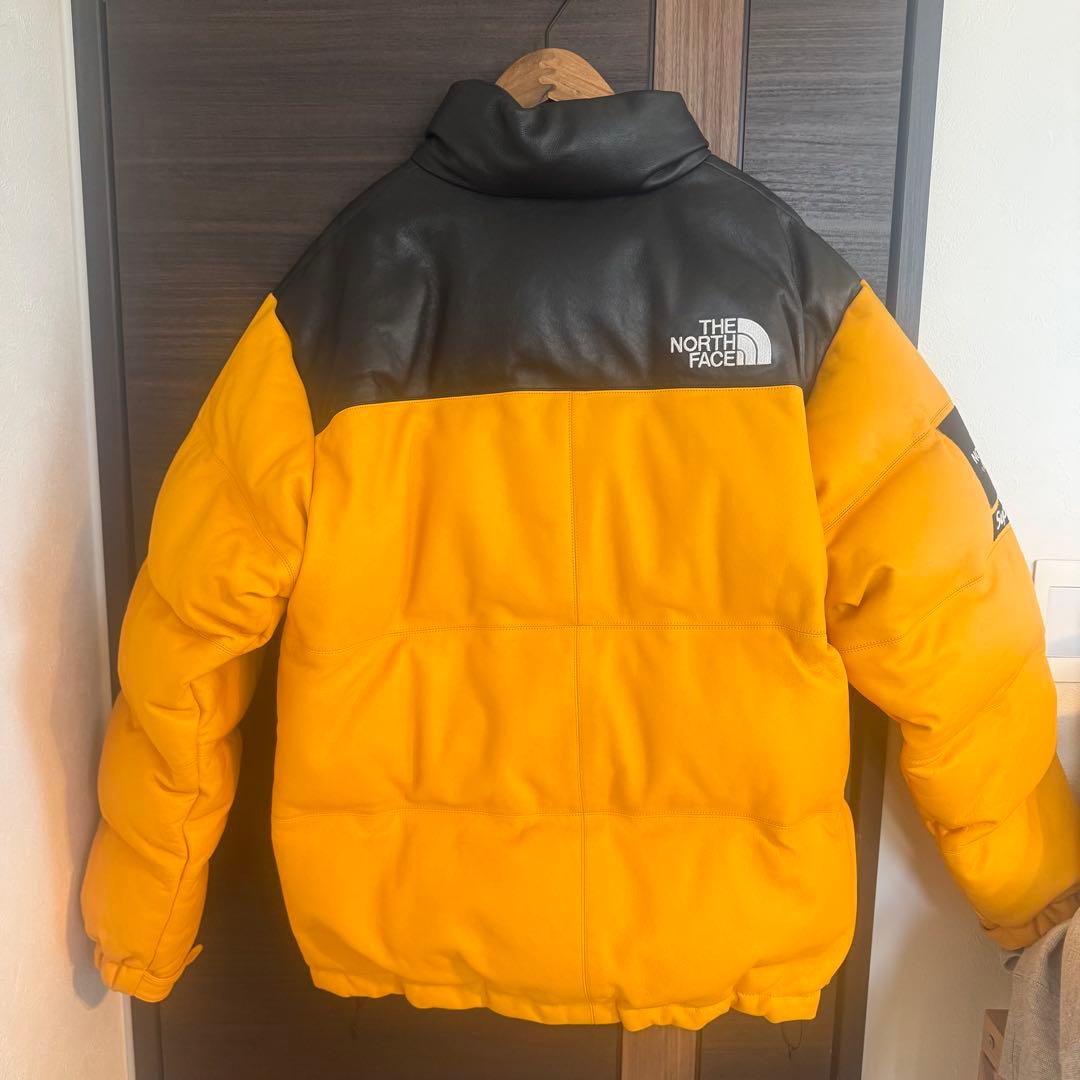 【L】国内正規品SupremeNorth Face Leather Nuptse
