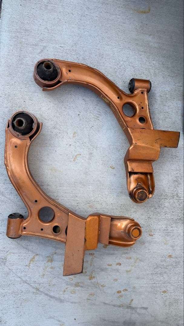 セレスティア　ダイハツ 75系 00系　ロアアーム　セレスティア