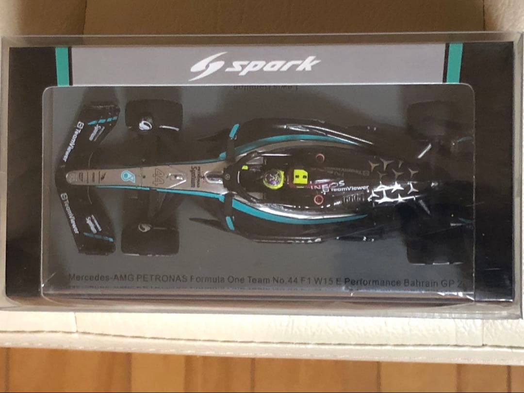 key　スパーク メルセデスAMG PETRONAS W15E