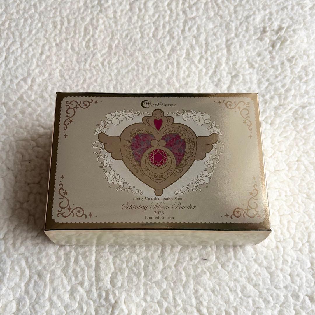 【限定完売品】シャイニングムーンパウダー 2025limited Edition