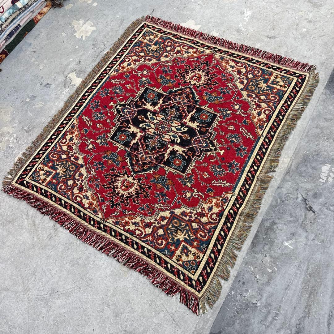 柄　マルチカバー　ソファーカバー　ヴィンテージラグ　127x110