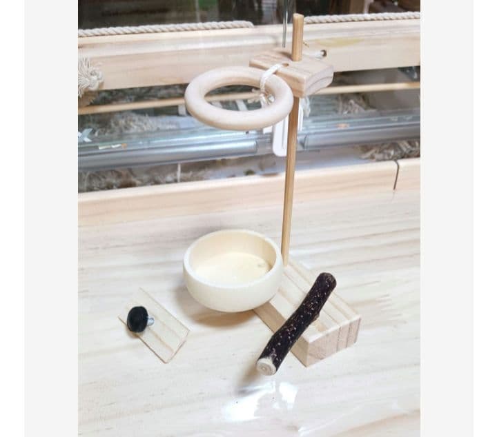 a17　粟の穂ホルダ　バードトイ　インコ　止まり木