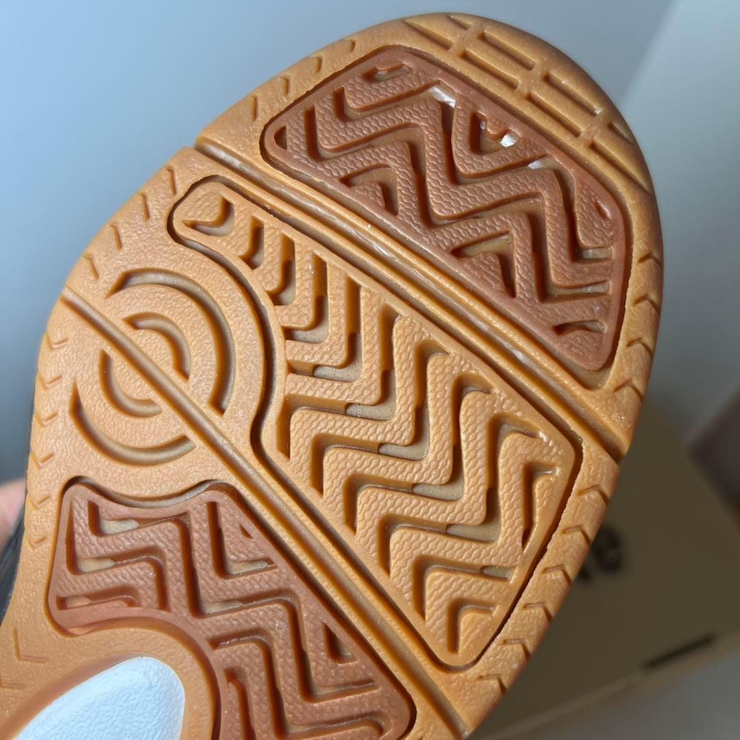 ⭐️デスポルチ⭐️フットサルシューズ インドア用 サンルイス 左右サイズ違い