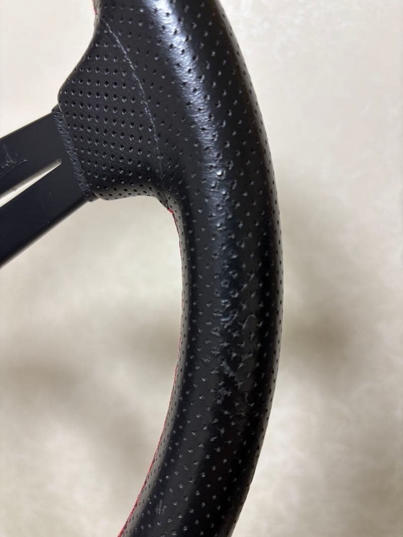 【中古美品☆】Nardi ステアリング 黒　350mm（ホーンボタン付）