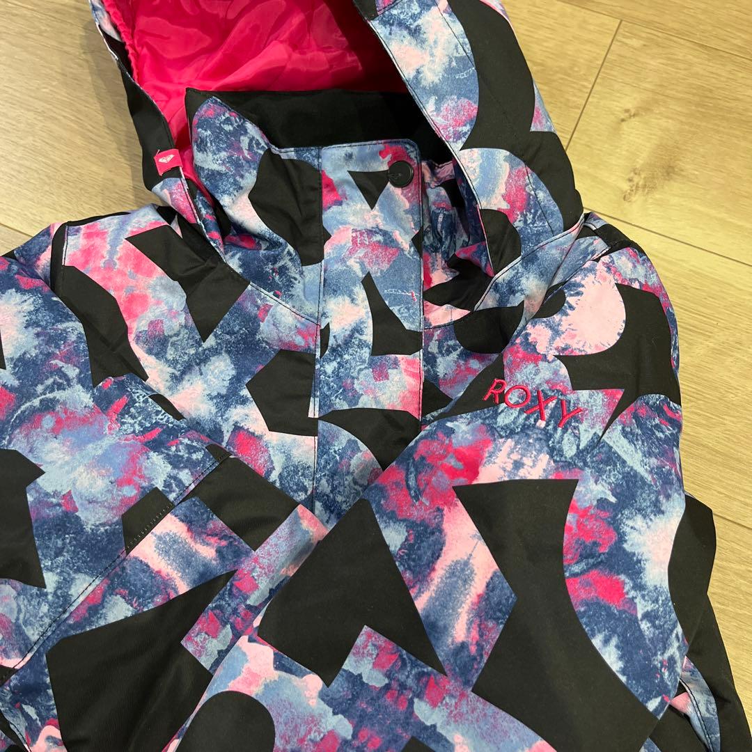 ROXYのスノーウエア。