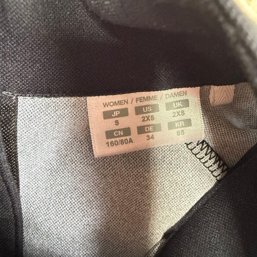 【デサントゴルフリュクス】美品 モックネック 高級ライン Sサイズ レディース