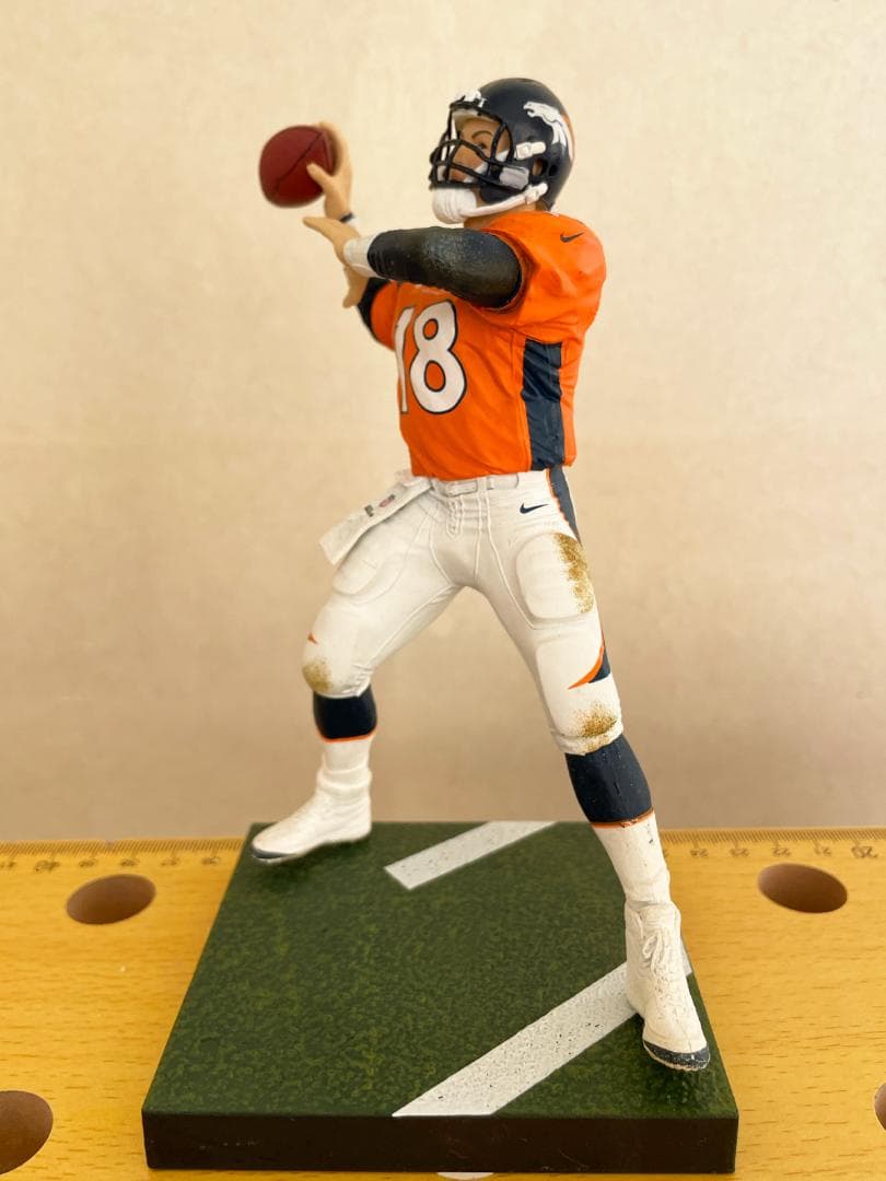 ペイトン・マニング デンバー・ブロンコス マクファーレン フィギュア
