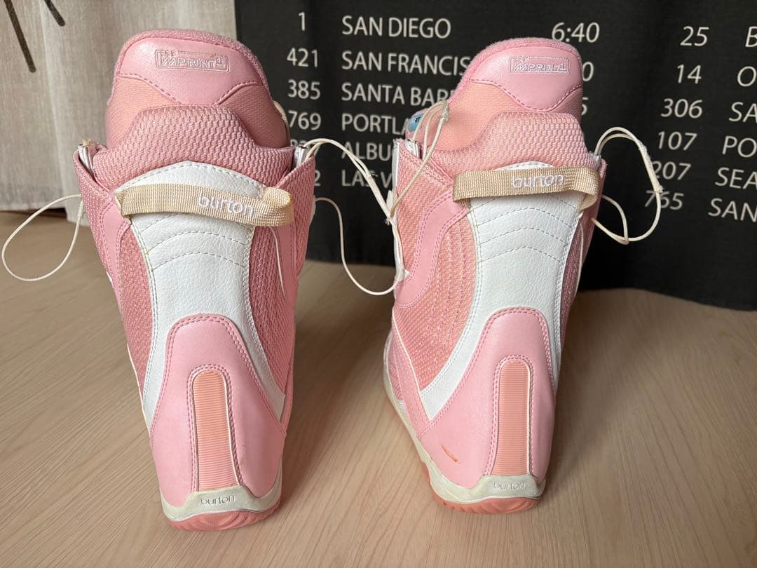 Burton 女性用スノーボードブーツ ピンク