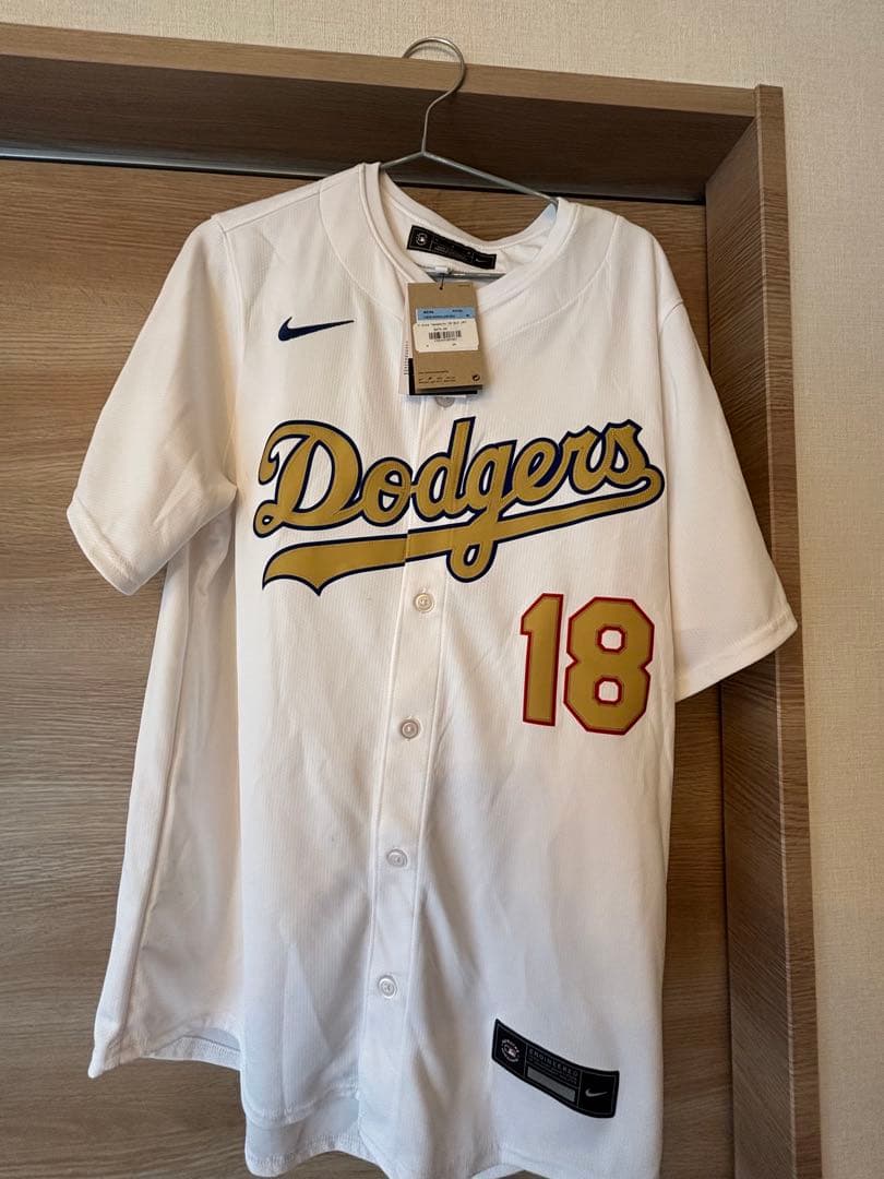 山本由伸　ユニフォーム　ドジャース