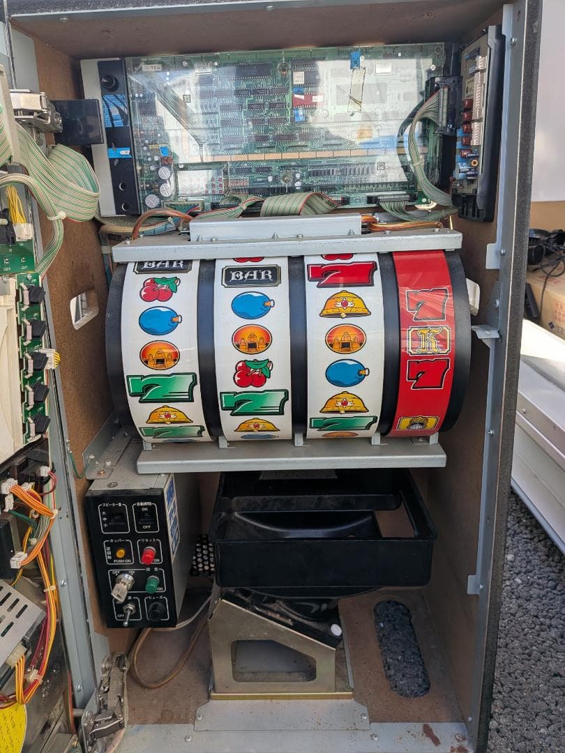 パチスロ　コングダム　山佐　４号機　スロット　家スロ