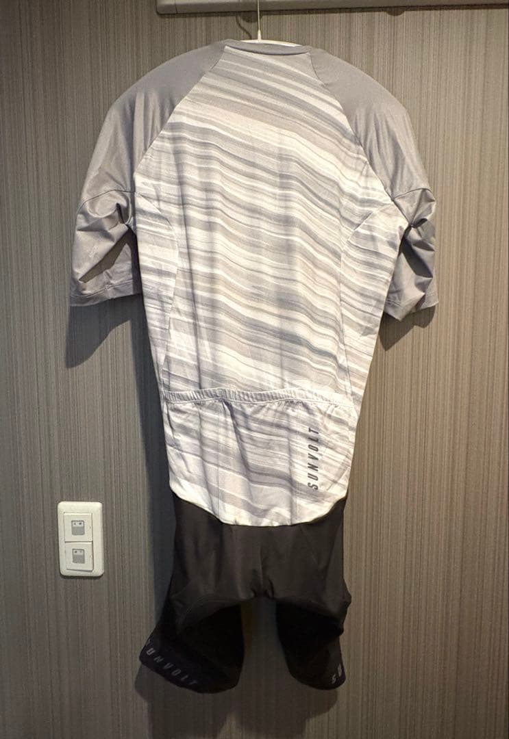 サンボルト　ワンピースジャージ