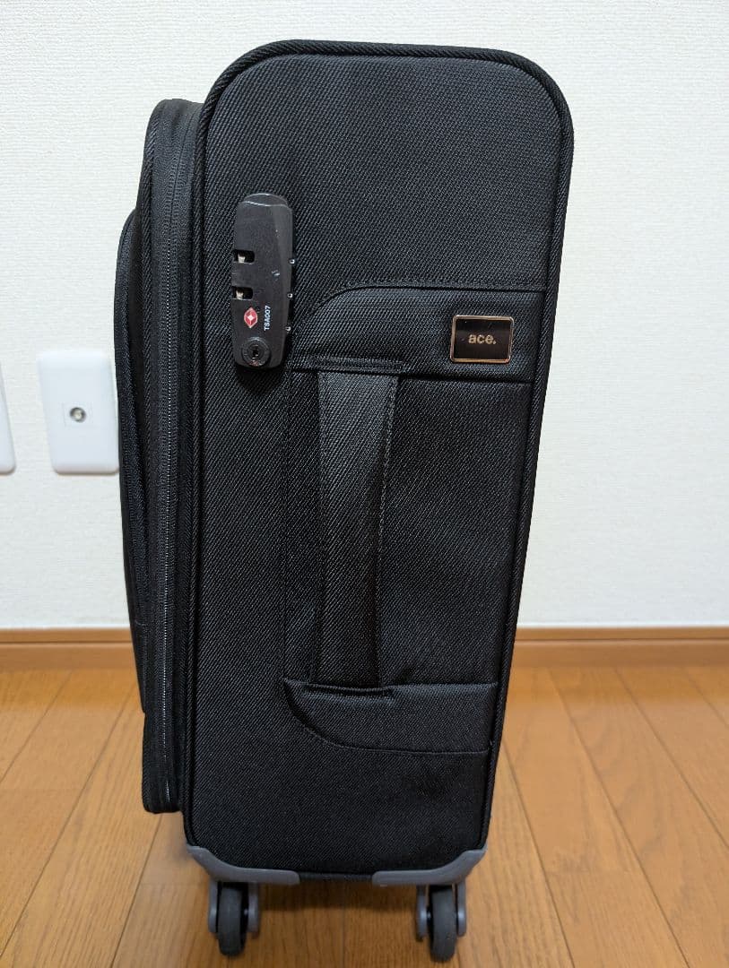 Ace Tokyo スーツケース 31L 2.3kg ロックペイントSS
