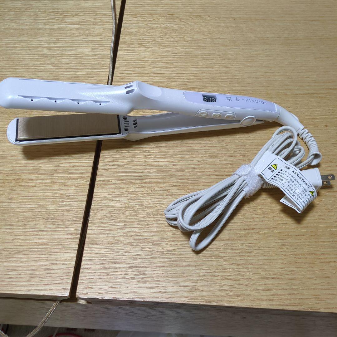 RINUJO ストレートヘアアイロン