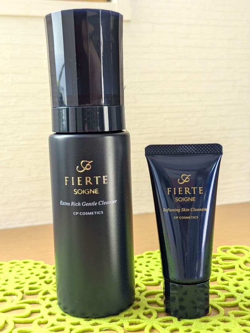 新品 ✩FIERTE SOIGNE洗顔料とクレンジングのスキンケアセット化粧品