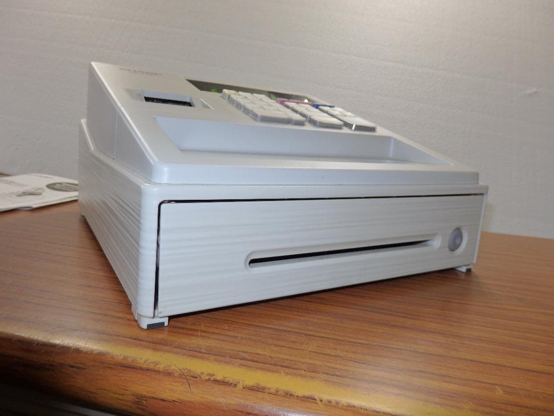 7020 年式大事 22年製 シャープ レジスター XE-A147 横型領収証