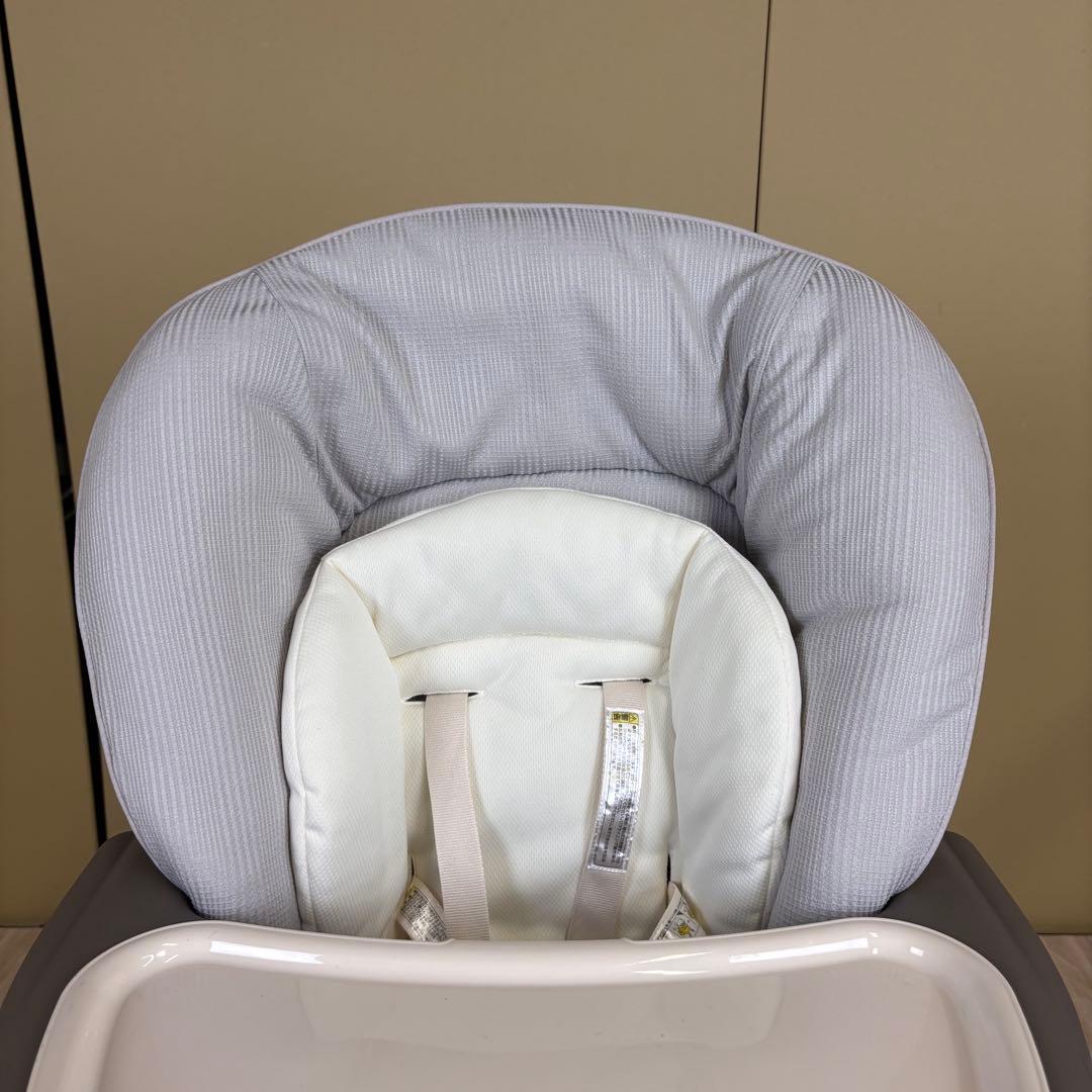 ☆未使用に近い☆コンビ　ハイローベッド＆チェア　ネムリラ　人気のグレー　トレイ付