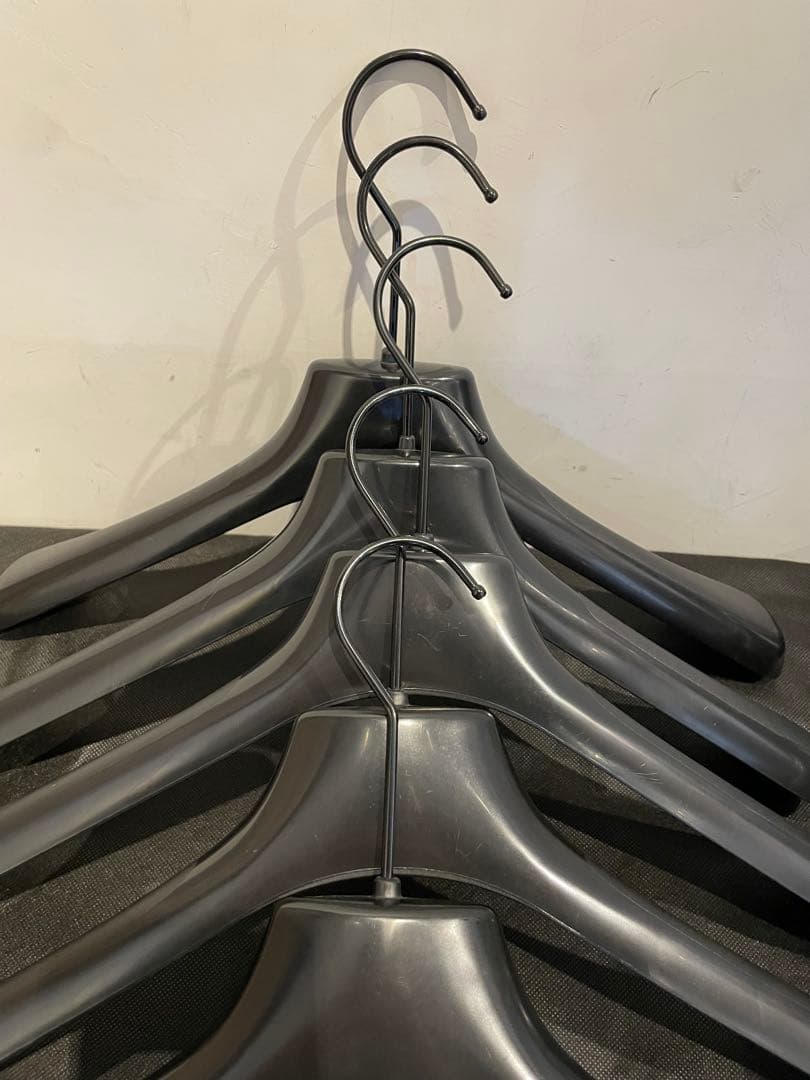 C.P.COMPANY シーピーカンパニーハンガー イタリアMAINETTI製