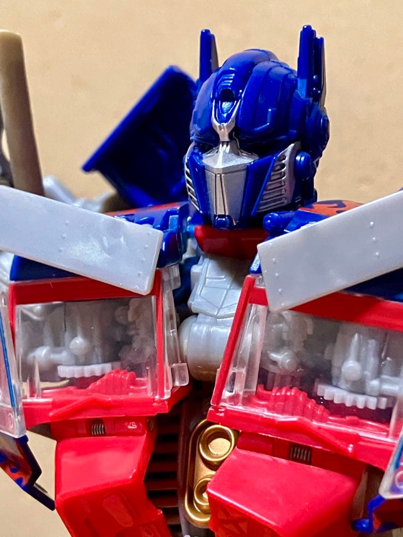 RA-01 オプティマスプライム　トランスフォーマー オートボット