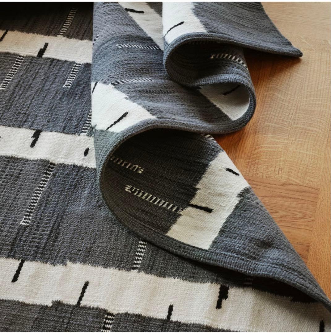 【you//】IKEA STOCKHOLM 2025 ラグ