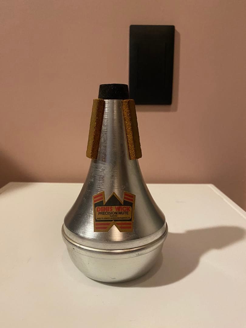 DENIS WICK デニスウィック