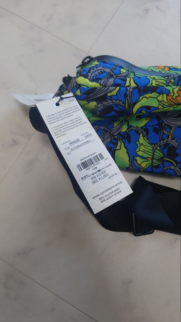 【アディダス　ステラマッカートニー　ボディバッグ　ウェストポーチ　花柄