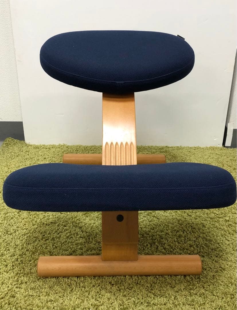 バランスチェア イージー balans easy 姿勢矯正椅子　ネイビー