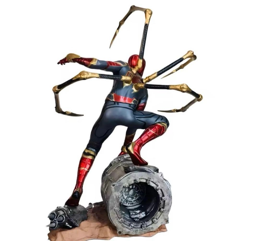 スパイダーマン アーマー付きフィギュア