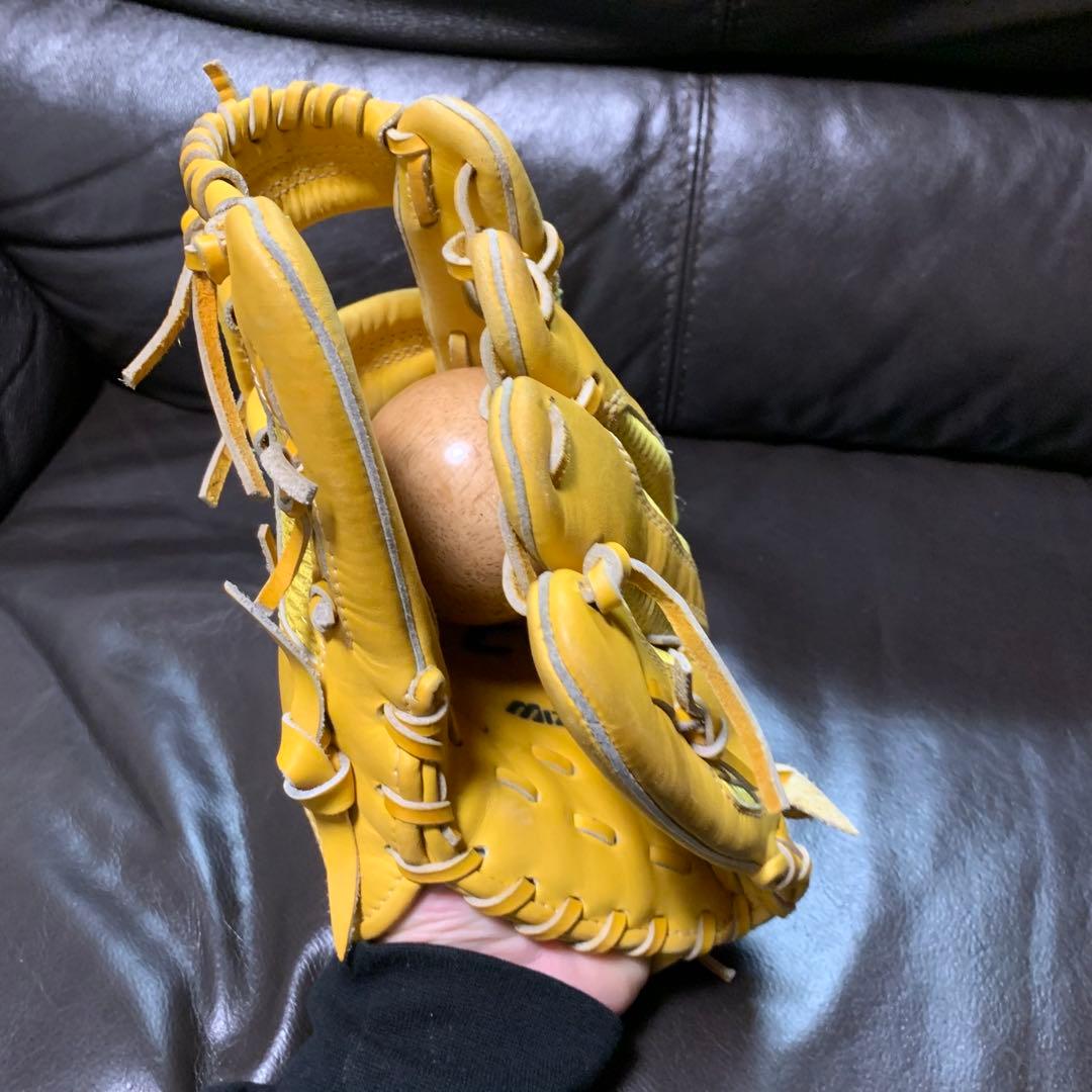 ミズノ　グローバルエリート　isai 軟式内野手用グローブ